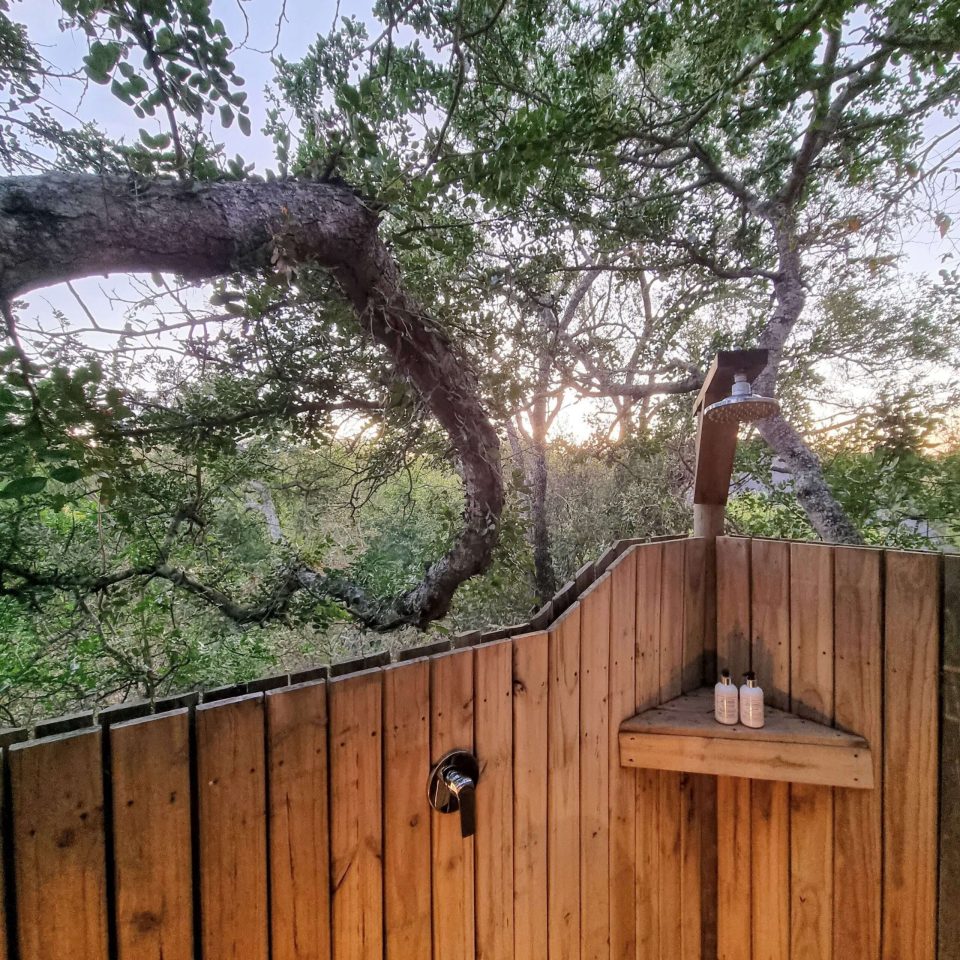 King Fisher Creek Safari Lodge Hoedspruit outdoor Shower